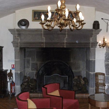 Chateau De Salles Везак Экстерьер фото