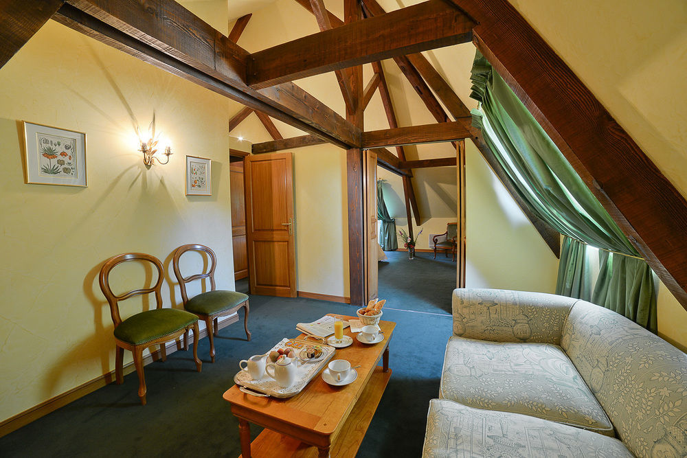 Chateau De Salles Везак Экстерьер фото