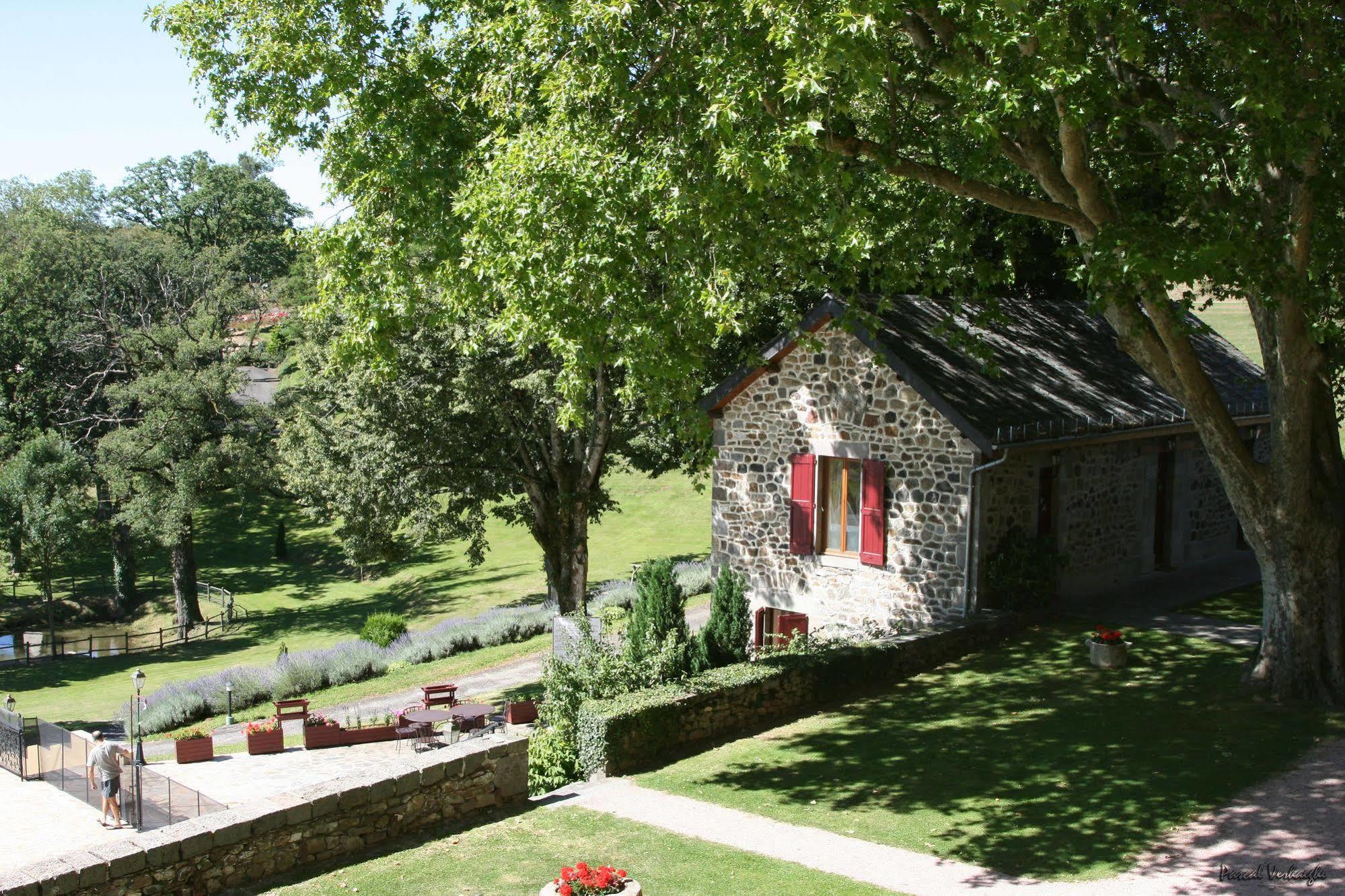 Chateau De Salles Везак Экстерьер фото