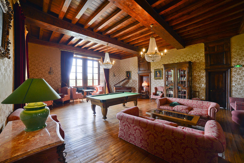 Chateau De Salles Везак Экстерьер фото
