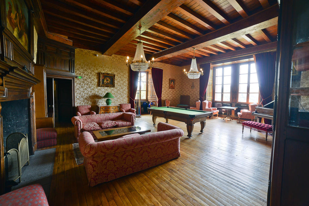 Chateau De Salles Везак Экстерьер фото